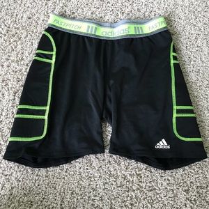 Sliding shorts